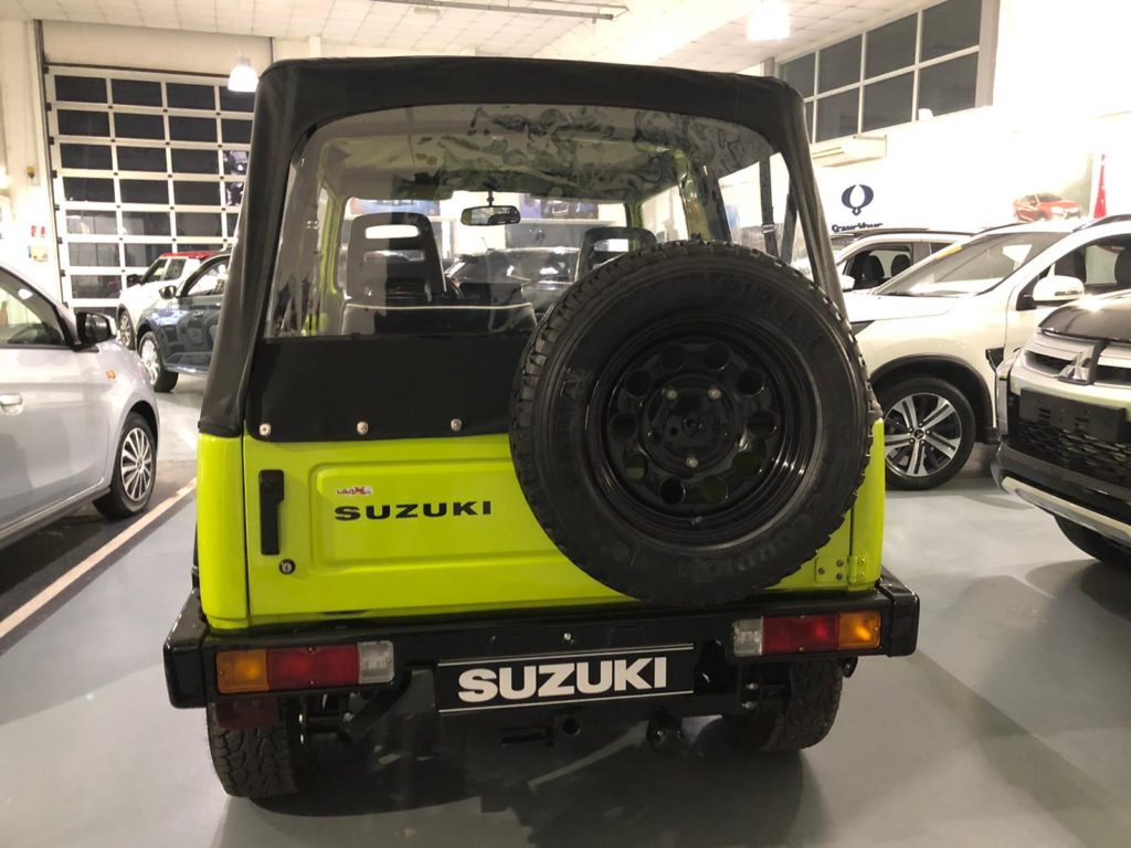 suzuki restaurato color verde lime
